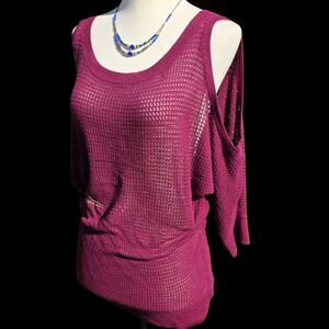 ✨ Off-the-Shoulder Burgundy Sweater — Size Medium ✨